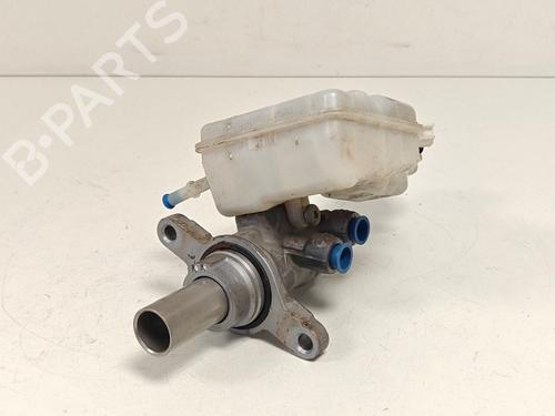 Used Brake master cylinder Brake master cylinder FORD FOCUS III Turnier 1.0 EcoBoost (125 hp) 33791993 33791993