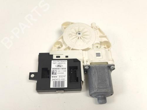 Used Electronic module Electronic module FORD FOCUS II Turnier (DA_, FFS, DS) 2.0 TDCi (136 hp) 33785724 33785724