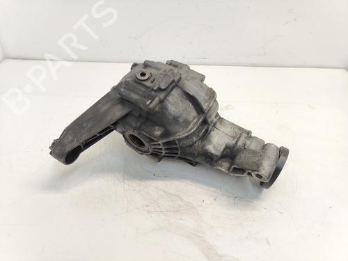 Used Front differential Front differential MERCEDES-BENZ M-CLASS (W163) ML 270 CDI (163.113) (163 hp) 33782715 33782715