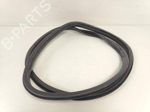 Used Rubber door seal Rubber door seal CITROËN C3 Picasso (SH_) 1.6 VTi 120 (120 hp) 33777295 33777295