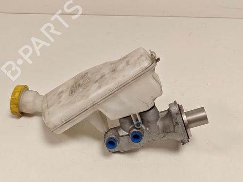 Used Brake master cylinder Brake master cylinder PEUGEOT 2008 I (CU_) 1.2 VTi (82 hp) 33790888 33790888