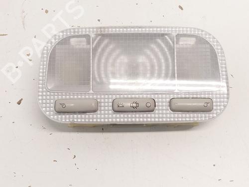 Luz interior Luz interior PEUGEOT 5008 (0U_, 0E_) 1.6 16V (156 hp) 33782498 33782498