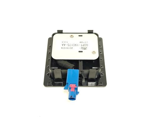 Used Electronic module Electronic module FORD FIESTA VI (CB1, CCN) 1.0 EcoBoost (100 hp) 33790166 33790166