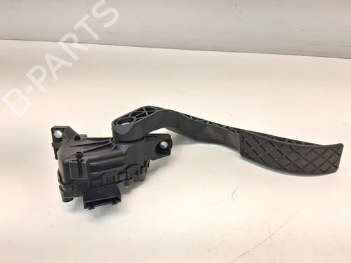 Used Pedal Pedal 37872621 37872621