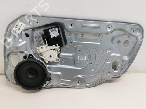 Used Front right window mechanism Front right window mechanism VOLVO V50 (545) 2.0 D (136 hp) 33779824 33779824