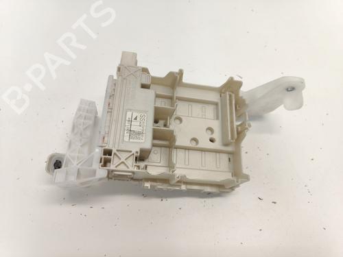 Used Fuse box Fuse box PEUGEOT 108 1.0 VTi (69 hp) 33775032 33775032