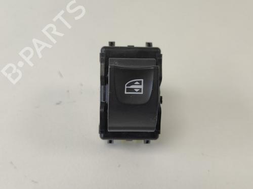 Used Switch Switch RENAULT CLIO IV Grandtour (KH_) 1.5 dCi 90 (KHN3, KHN4) (90 hp) 33786682 33786682