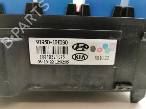 Fuse box HYUNDAI i30 (FD) 1.6 CRDi | BP33779088E1 - Image 3