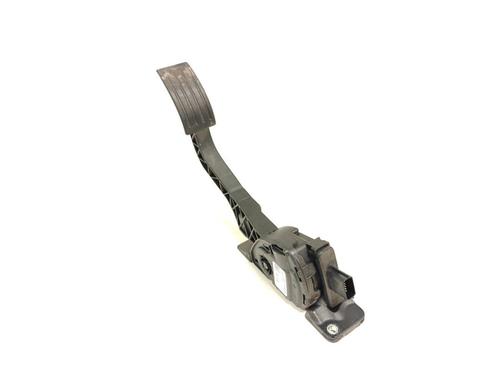 Pedal Pedal FORD C-MAX II (DXA/CB7, DXA/CEU) 1.0 EcoBoost (125 hp) 33790768 33790768