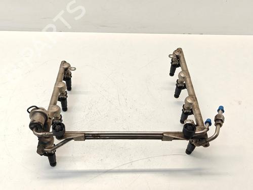 injection-rail-audi-a8-d3-4e2-4e8-2002-2003-2004-2005-2006-2007-2008-2009-2010-39570164 main image