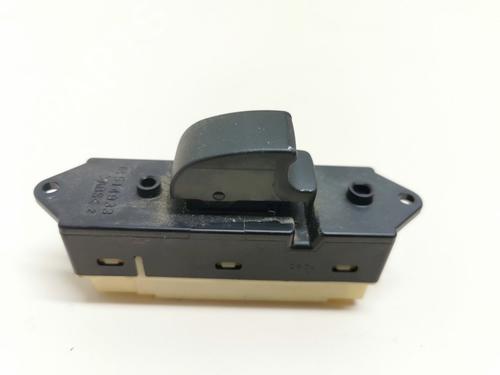 Used Switch Switch MITSUBISHI GRANDIS (NA_W) 2.4 MIVEC (NA4W) (165 hp) 33779666 33779666