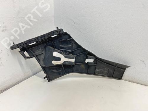 Frontfangerbrakett Frontfangerbrakett MERCEDES-BENZ A-CLASS (W176) A 180 (176.042) (122 hp) 33775569 33775569