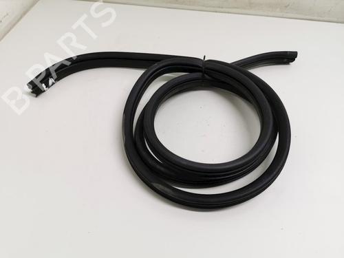 Used Rubber door seal Rubber door seal SUZUKI SX4 (EY, GY) 1.6 DDIS (RW416D) (90 hp) 33779236 33779236