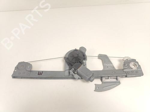 Rudehejsemekanisme ventre foran Rudehejsemekanisme ventre foran TOYOTA AYGO (_B1_) 1.0 (KGB10_, KGB10R) (68 hp) 33786129 33786129