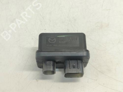 Used Electronic sensor Electronic sensor MAZDA CX-5 (KE, GH) 2.2 D AWD (KE102) (175 hp) 33784033 33784033