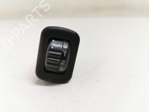 Used Switch Switch DAIHATSU MOVE (L6_) 0.8 (L601) (42 hp) 33779302 33779302