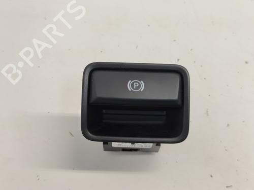 switch-mercedes-benz-a-class-w176-2012-2013-2014-2015-2016-2017-2018-33783382 main image