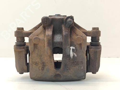 Used Right front brake caliper Right front brake caliper HYUNDAI i30 Estate (FD) 1.4 (109 hp) 36768023 36768023