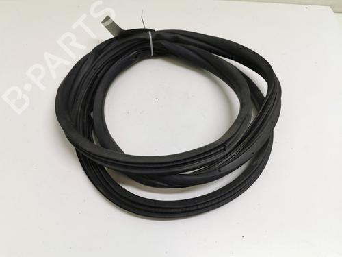 Gummiliste Gummiliste FIAT GRANDE PUNTO (199_) 1.3 D Multijet (75 hp) 33778919 33778919