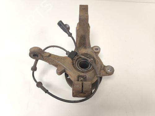 Used Left front steering knuckle Left front steering knuckle DACIA LOGAN MCV (KS_) 1.5 dCi (KS0K) (68 hp) 33784303 33784303