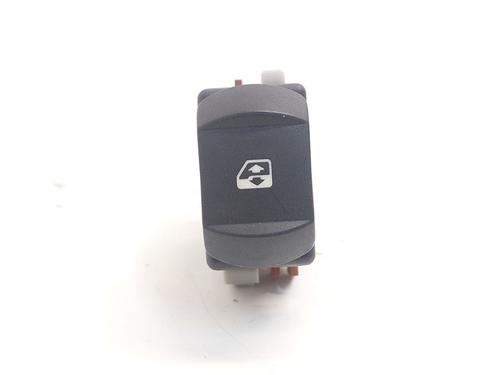 Used Switch Switch RENAULT CLIO III (BR0/1, CR0/1) 1.2 16V (BR02, BR0J, BR11, CR02, CR0J, CR11) (75 hp) 33782543 33782543