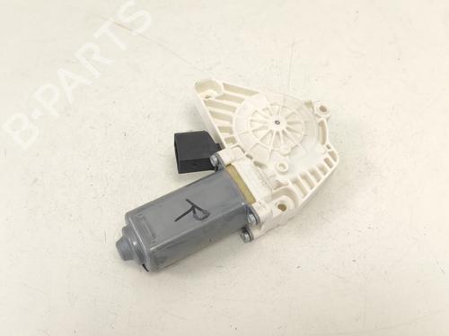 Used Electronic module Electronic module MERCEDES-BENZ CLA Shooting Brake (X117) CLA 200 CDI / d (117.908) (136 hp) 33788211 33788211