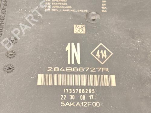 Fuse box RENAULT MEGANE IV Hatchback (B9A/M/N_) 1.2 TCe 130 (B9MR) | BP39889268E1 - Image 4