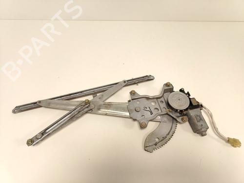 Rudehejsemekanisme Højre foran Rudehejsemekanisme Højre foran DAIHATSU SIRION (M1) 1.3 Sport (M101) (102 hp) 33784167 33784167