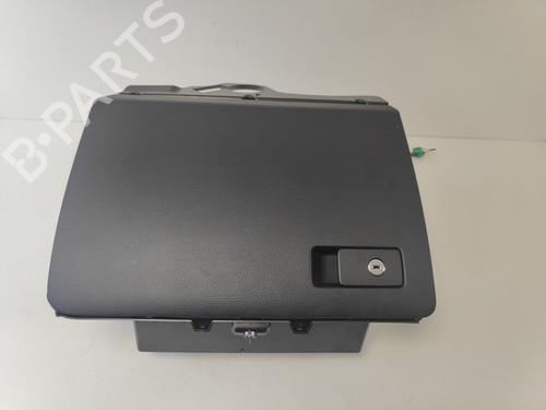 Handskerum Handskerum VW PASSAT B6 Variant (3C5) 2.0 TDI (140 hp) 33784744 33784744