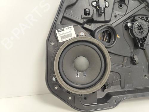 Front right window mechanism VOLVO V60 I (155) 2.0 T | BP33785965C23 - Image 3