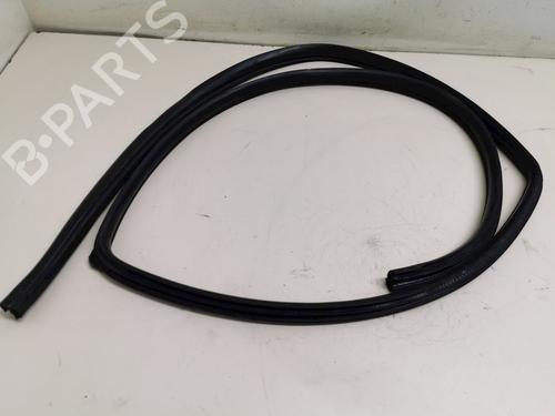 Used Rubber door seal Rubber door seal MITSUBISHI GRANDIS (NA_W) 2.4 MIVEC (NA4W) (165 hp) 33779678 33779678