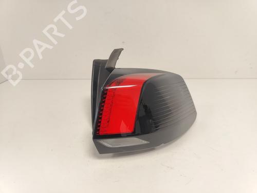 Used Right taillight Right taillight PEUGEOT 5008 II (MC_, MJ_, MR_, M4_) 1.2 THP (MRHNYH, MRHNYW, MRHNSJ, MRHNSU, MRHNSM) (131 hp) 33776802 33776802