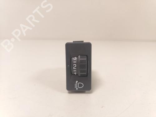 Used Switch Switch PEUGEOT 308 SW II (LC_, LJ_, LR_, LX_, L4_) 1.6 BlueHDi 120 (120 hp) 33784534 33784534