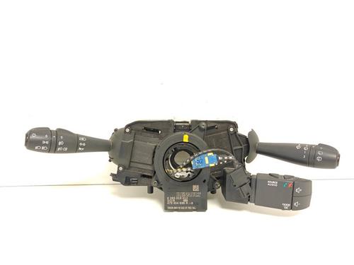 Comutador piscas / escovas Comutador piscas / escovas DACIA SANDERO II TCe 90 (B8M1, B8MA, B8AC) (90 hp) 33812445 33812445