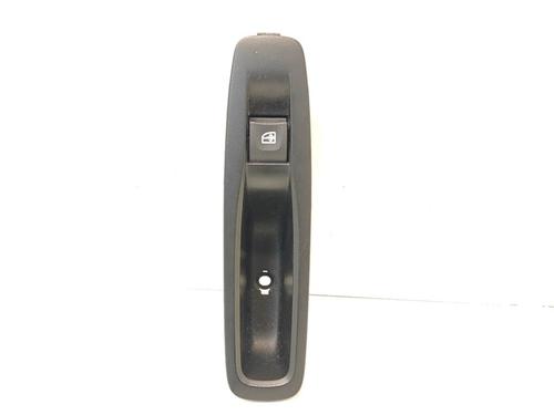 Used Switch Switch RENAULT MEGANE IV Hatchback (B9A/M/N_) 1.2 TCe 130 (B9MR) (130 hp) 39934431 39934431