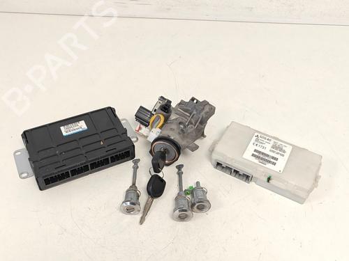 Used Switch Switch MITSUBISHI MIRAGE / SPACE STAR VI Hatchback (A0_A) 1.0 (A05A) (71 hp) 33869246 33869246