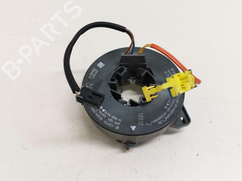 Used Squib airbag Squib airbag OPEL CORSA C (X01) 1.8 (F08, F68) (125 hp) 33779854 33779854
