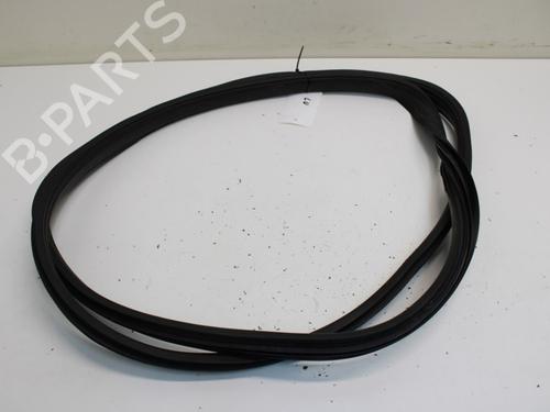 rubber-door-seal-mercedes-benz-m-class-w163-1998-1999-2000-2001-2002-2003-2004-2005-33781683 main image