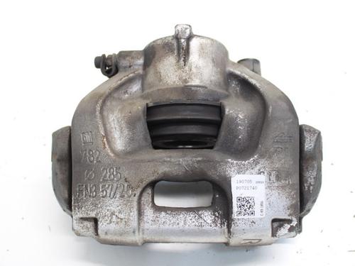 Used Right front brake caliper Right front brake caliper OPEL VECTRA C GTS (Z02) 2.2 DGi (F68) (155 hp) 33781150 33781150