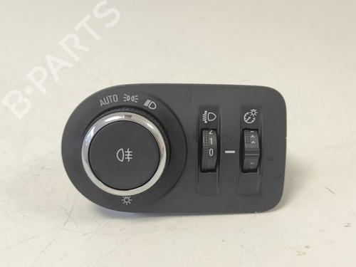 Used Headlight switch Headlight switch OPEL ASTRA K (B16) 1.6 CDTi (68) (110 hp) 33775623 33775623
