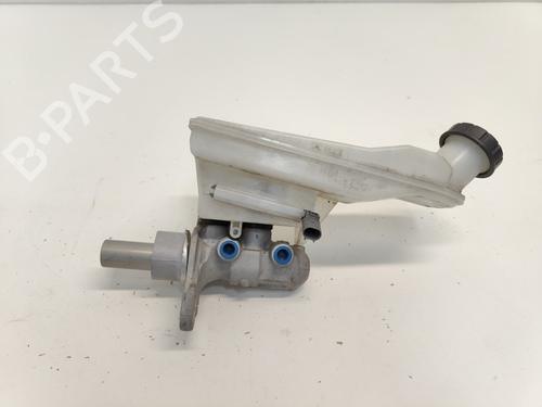Used Brake master cylinder Brake master cylinder MERCEDES-BENZ A-CLASS (W176) A 180 (176.042) (122 hp) 33783384 33783384