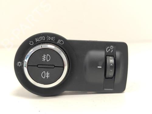 Used Headlight switch Headlight switch OPEL ASTRA J Sports Tourer (P10) 1.4 (35) (101 hp) 33790570 33790570
