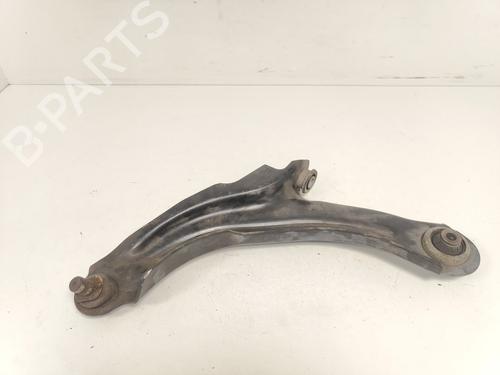 Venstre fortil bærearm Venstre fortil bærearm RENAULT CLIO IV Grandtour (KH_) 0.9 TCe 90 (90 hp) 33788346 33788346