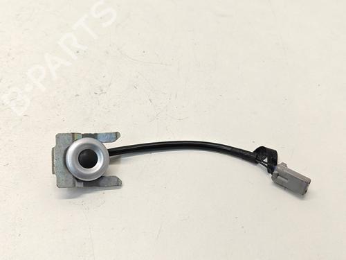 Kombi Kontakt / Stilkkontakt Kombi Kontakt / Stilkkontakt MITSUBISHI MIRAGE / SPACE STAR VI Hatchback (A0_A) 1.0 (A05A) (71 hp) 36768052 36768052