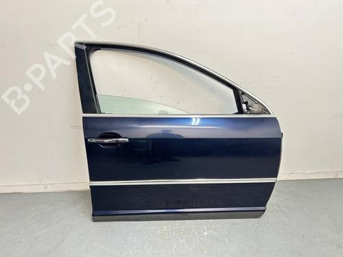 Used Right front door Right front door VW PHAETON (3D1, 3D2, 3D3, 3D4, 3D6, 3D7, 3D8, 3D9) 3.2 V6 (241 hp) 33775364 33775364