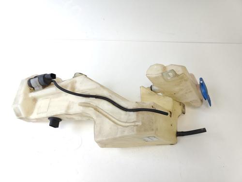 Used Windscreen washer tank Windscreen washer tank AUDI A4 B6 (8E2) 2.0 (130 hp) 33785086 33785086