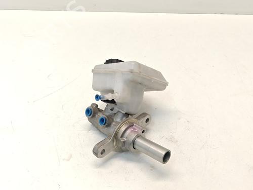 Used Brake master cylinder Brake master cylinder FORD FIESTA VII (HJ, HF) 1.0 EcoBoost (101 hp) 36559057 36559057