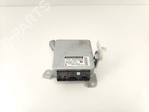 Used Steering ECU Steering ECU TOYOTA YARIS (_P13_) 1.0 (KSP130_, KSP130) (69 hp) 33785560 33785560