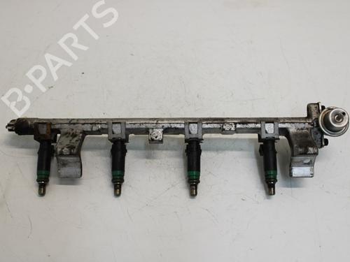 Used Injection rail Injection rail FORD FUSION (JU_) 1.4 (80 hp) 33781479 33781479