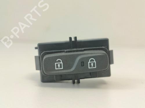 Used Switch Switch VOLVO V60 I (155) 2.0 T (203 hp) 33785988 33785988